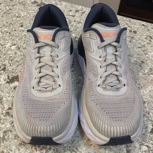 Hoka Bondi 7